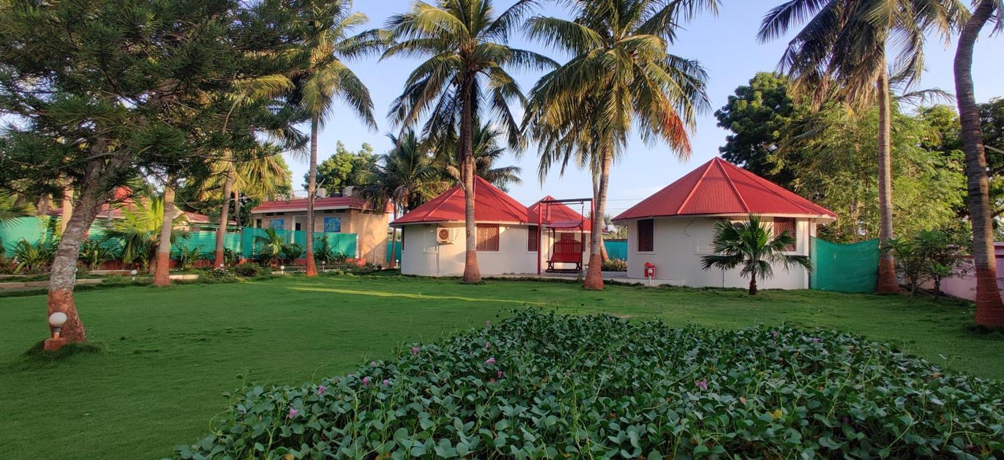 Stay Guru Resort Farm Villa Bhuj Buitenkant foto
