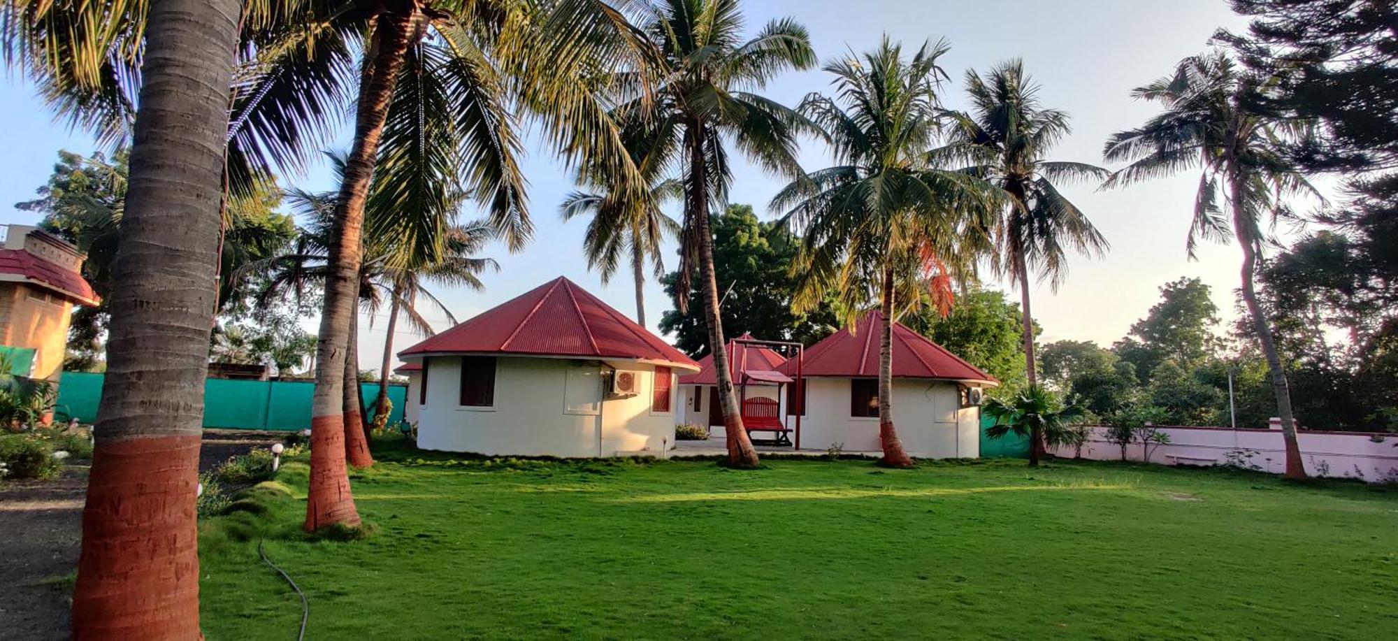 Stay Guru Resort Farm Villa Bhuj Buitenkant foto