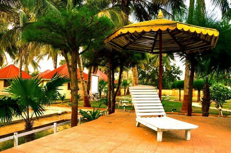 Stay Guru Resort Farm Villa Bhuj Buitenkant foto
