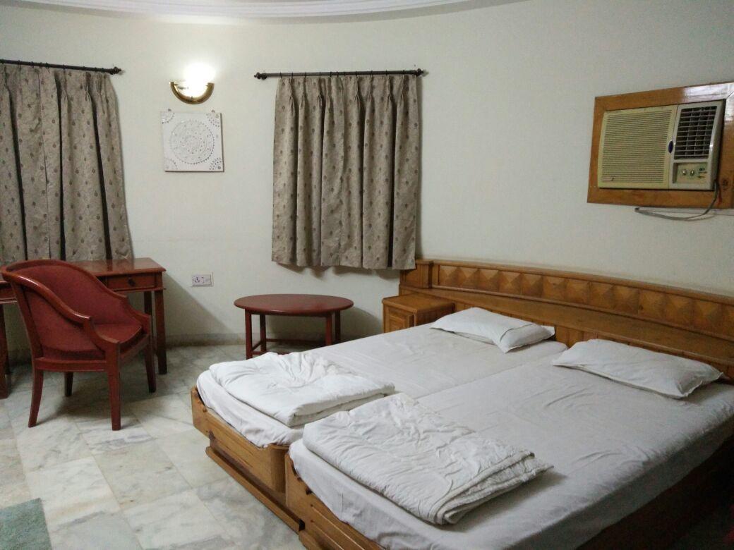 Stay Guru Resort Farm Villa Bhuj Buitenkant foto