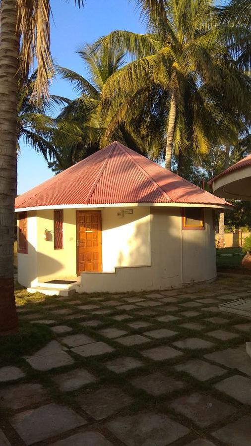 Stay Guru Resort Farm Villa Bhuj Buitenkant foto